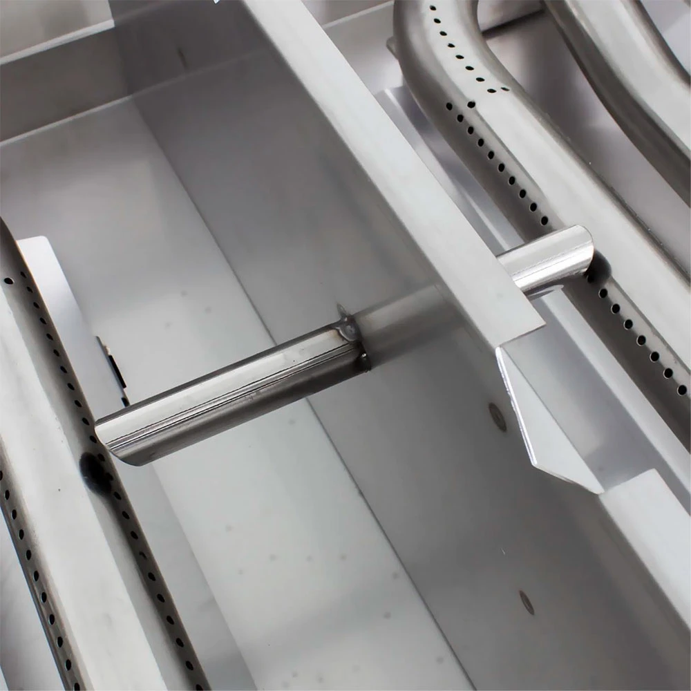 Blaze Grills LTE 30-Inch Freestanding Propane Gas Commercial Style Flat Top Griddle With Lights 6 Blaze Grills LTE 30-Inch Freestanding Propane Gas Commercial Style Flat Top Griddle With Lights - Image 4