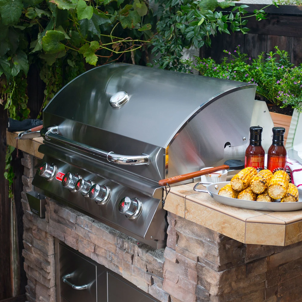 Bull BBQ Angus 30-Inch 4-Burner Built-In Natural Gas Grill With Rear Infrared Burner 7 Bull BBQ Angus 30-Inch 4-Burner Built-In Natural Gas Grill With Rear Infrared Burner - Image 5