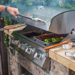 Bull BBQ Angus 30-Inch 4-Burner Built-In Natural Gas Grill With Rear Infrared Burner 17 Bull BBQ Angus 30-Inch 4-Burner Built-In Natural Gas Grill With Rear Infrared Burner -Kitchen BBQ Sale Bull BBQ Angus 30 Inch 4 Burner Built In Natural Gas Grill with Rear Infrared Burner 47629 Lifestyle Open