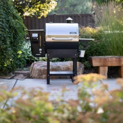 Camp Chef Woodwind 24 Wi-Fi & Bluetooth Controlled 24-Inch Pellet Grill -Kitchen BBQ Sale Camp Chef Woodwind 24 Wi Fi and Bluetooth Pellet Grill PG24CL Lifestyle Front View
