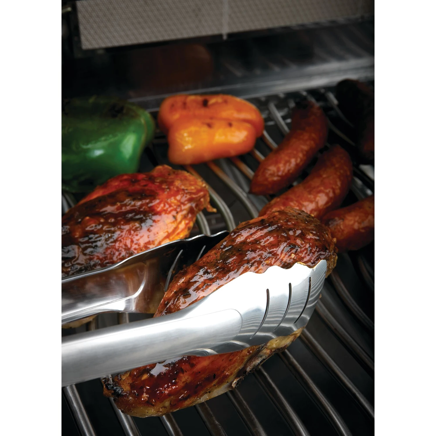 Napoleon PRO Stainless Steel Easy Locking Tongs 4 Napoleon PRO Stainless Steel Easy Locking Tongs - Image 2