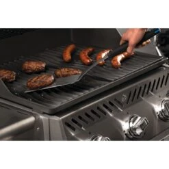 Napoleon Stainless Steel 2-Piece BBQ Toolset -Kitchen BBQ Sale Low Res JPG 70032 2 piece toolset flipper in use working