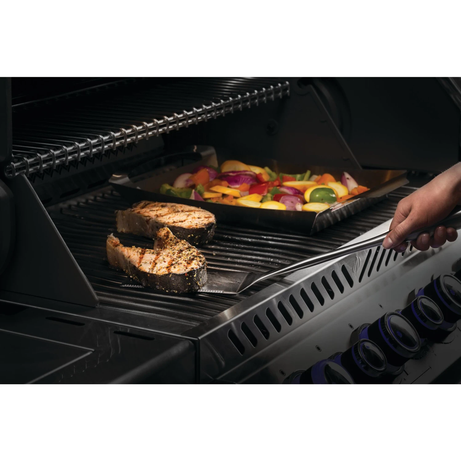 Napoleon PRO Stainless Steel 2-Piece BBQ Toolset 4 Napoleon PRO Stainless Steel 2-Piece BBQ Toolset - Image 2