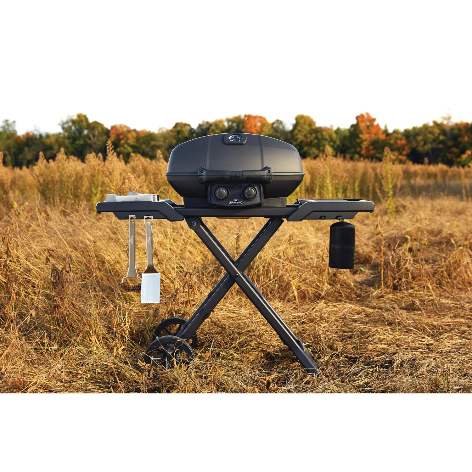 Napoleon Phantom TravelQ PRO 285 Portable Gas Grill With Scissor Cart 11 Napoleon Phantom TravelQ PRO 285 Portable Gas Grill With Scissor Cart - Image 9