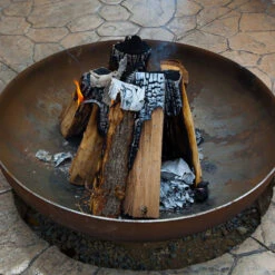 Ohio Flame Patriot 30-Inch Wood Burning Fire Pit 20 Ohio Flame Patriot 30-Inch Wood Burning Fire Pit -Kitchen BBQ Sale Ohio Flame Patriot 30 Inch Wood Burning Fire Pit OF30FPNSF Lifestyle Wood