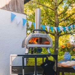 Ooni Karu 16 Multi-Fuel Powered Portable Outdoor Pizza Oven -Kitchen BBQ Sale Ooni Karu 16 Multi Fuel Powered Portable Outdoor Pizza Oven UU P0A100 Lifestyle