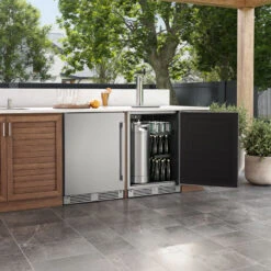 Zephyr Presrv 24-Inch 6 Cu. Ft. Reversible-Hinged Outdoor Rated Triple Tap Kegerator With Locking Door -Kitchen BBQ Sale PRKB24C01AS OD environment install door open 2
