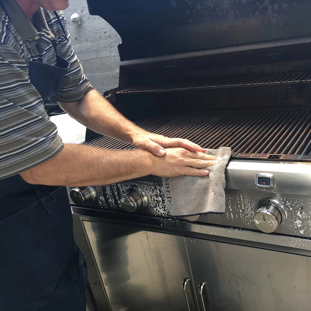 Saber Grills Foaming BBQ Grill Cleaner And Polish - Breaks Up Stains And Grime - 13 Oz. Can 6 Saber Grills Foaming BBQ Grill Cleaner And Polish - Breaks Up Stains And Grime - 13 Oz. Can - Image 4