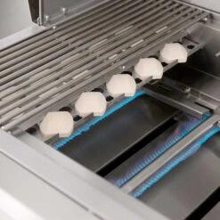 Summerset Grills Sizzler 40-Inch 5-Burner Built-In Natural Gas Grill With Rear Infrared Burner -Kitchen BBQ Sale Summerset Grills SIZ40 NG Sizzler 40 Inch 5 Burner Built In Natural Gas Grill with Rear Infrared Burner Cooking Performance