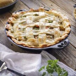 Camp Chef 10-Inch Pre-Seasoned Cast Iron Pie Pan -Kitchen BBQ Sale cipie10 ls1