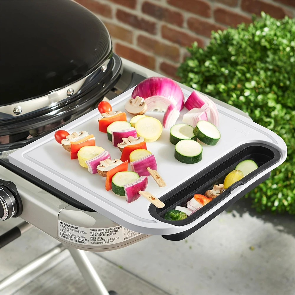 Weber Grills Cut & Catch Cutting Board 6 Weber Grills Cut & Catch Cutting Board - Image 4